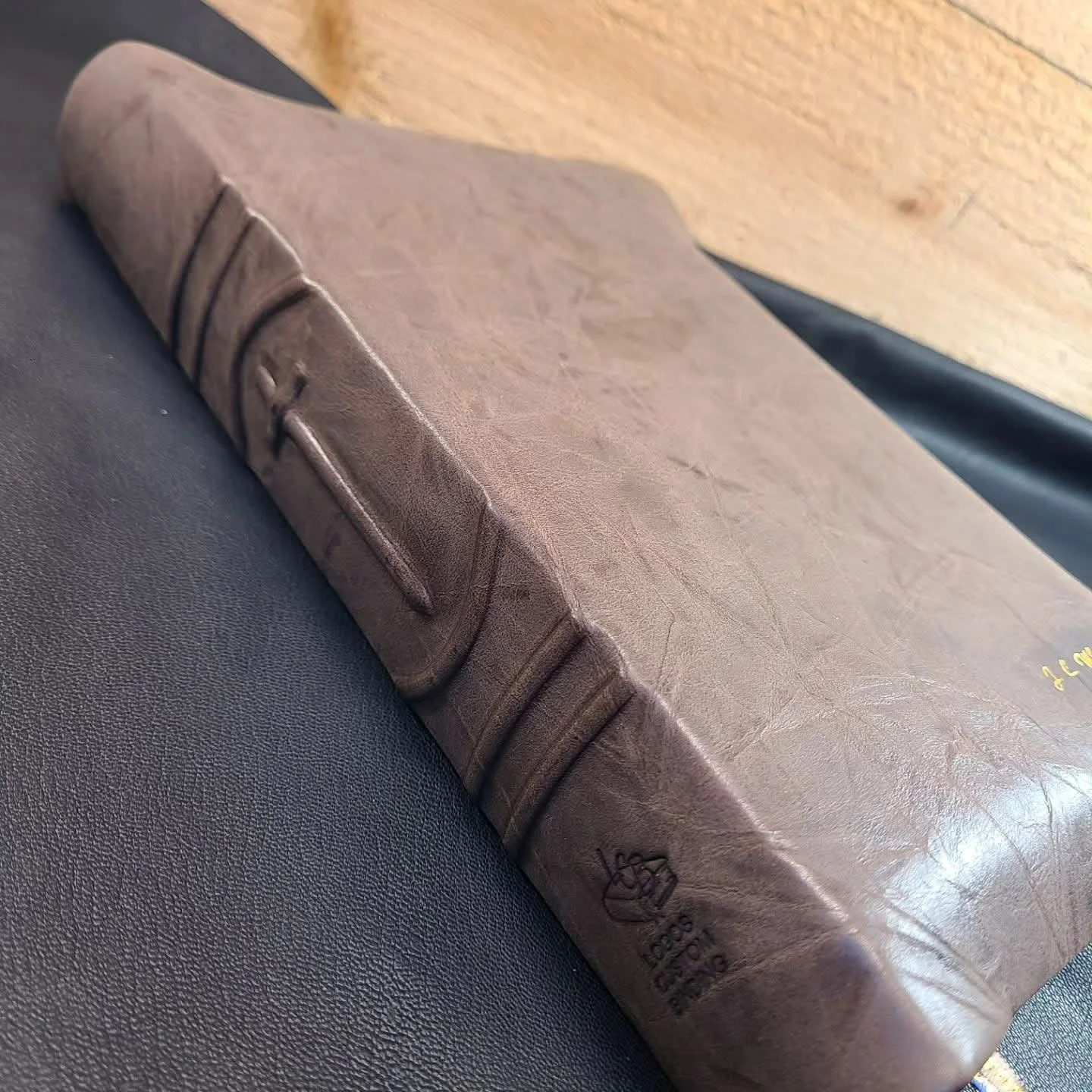 Distressed cowskin with raised ribs/special shapes.