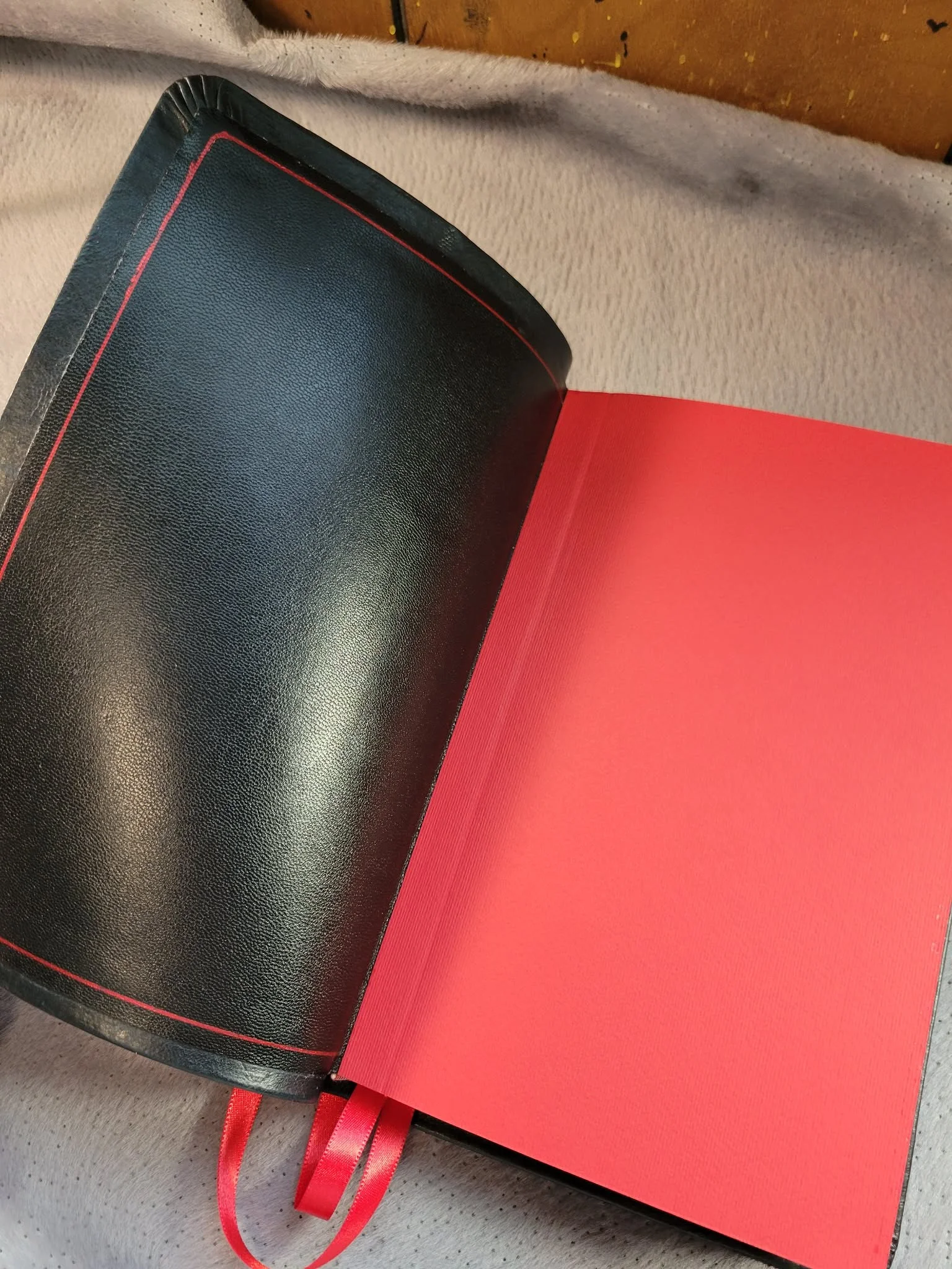 Interior guilt lines (shown here in red).