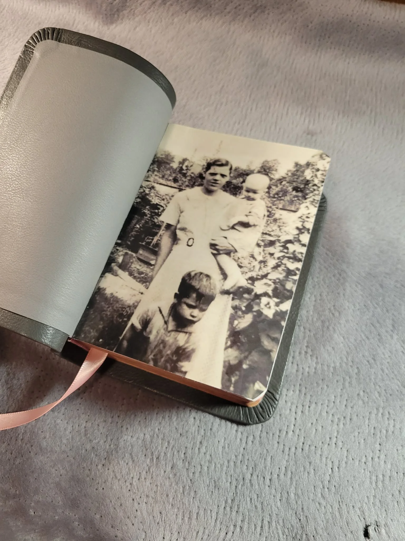 Photographic end pages.